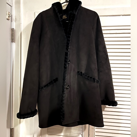 Black faux fur & suede coat - Picture 1 of 4